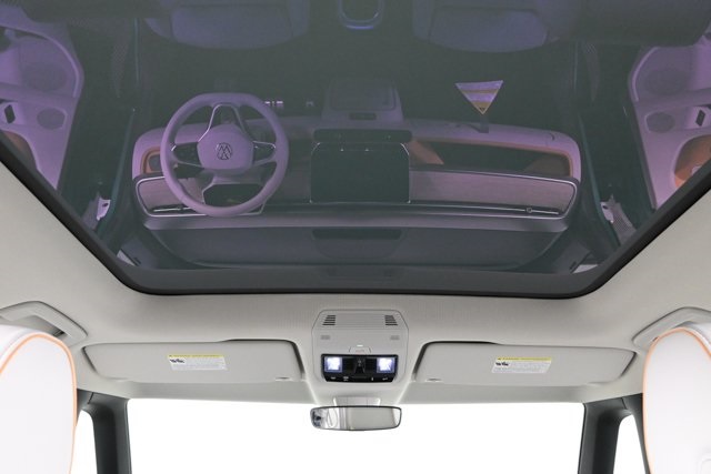 2025 Volkswagen ID. Buzz Pro Plus photo 4