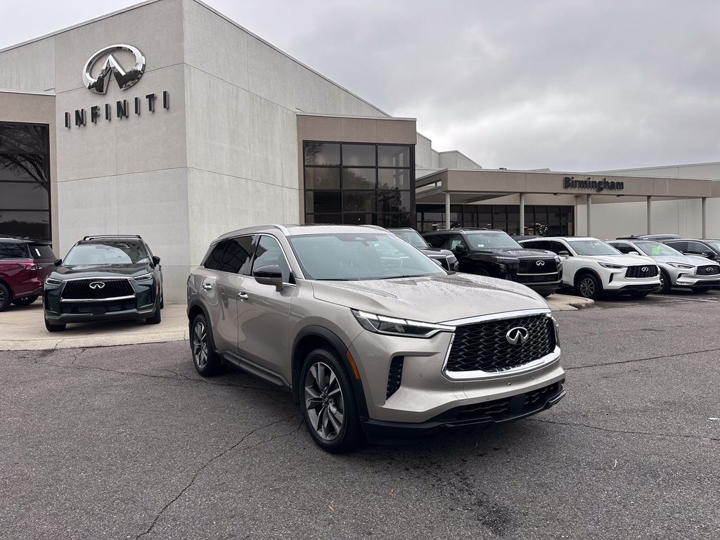 2023 INFINITI QX60 LUXE's photo