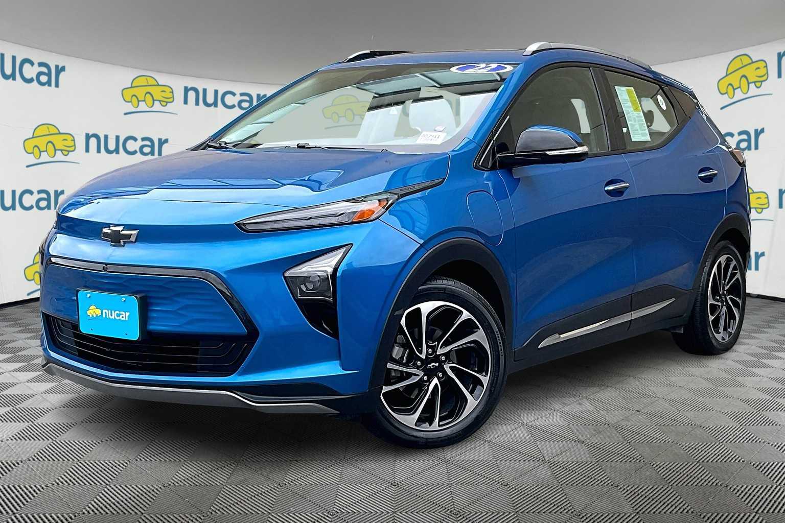 2022 Chevrolet Bolt EUV Premier photo 3