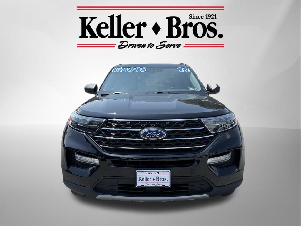 2022 Ford Explorer XLT photo 2