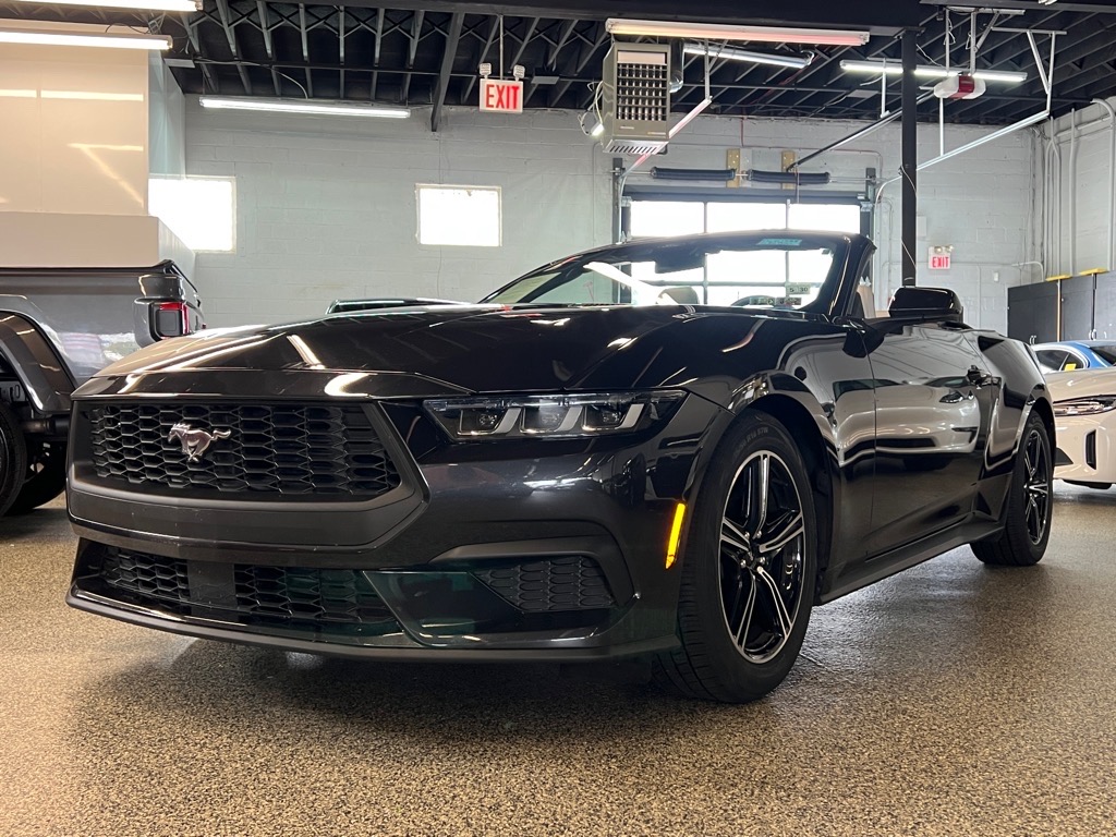 2024 Ford Mustang EcoBoost Premium photo 3