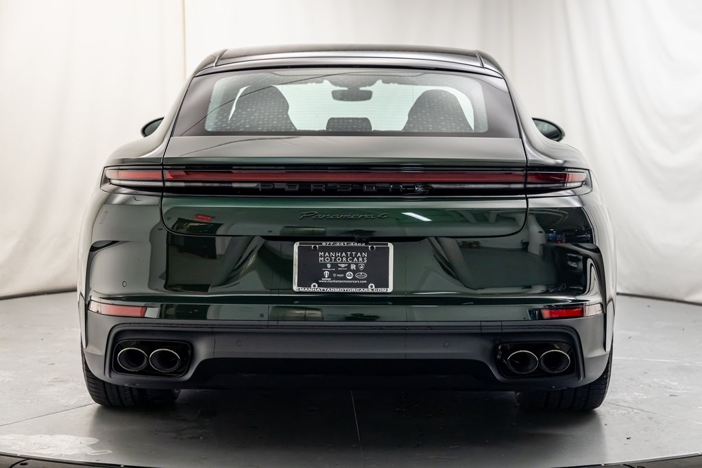 2024 Porsche Panamera 4 photo 4