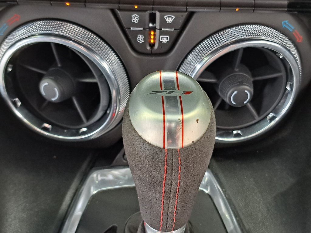 2018 Chevrolet Camaro ZL1 photo 18