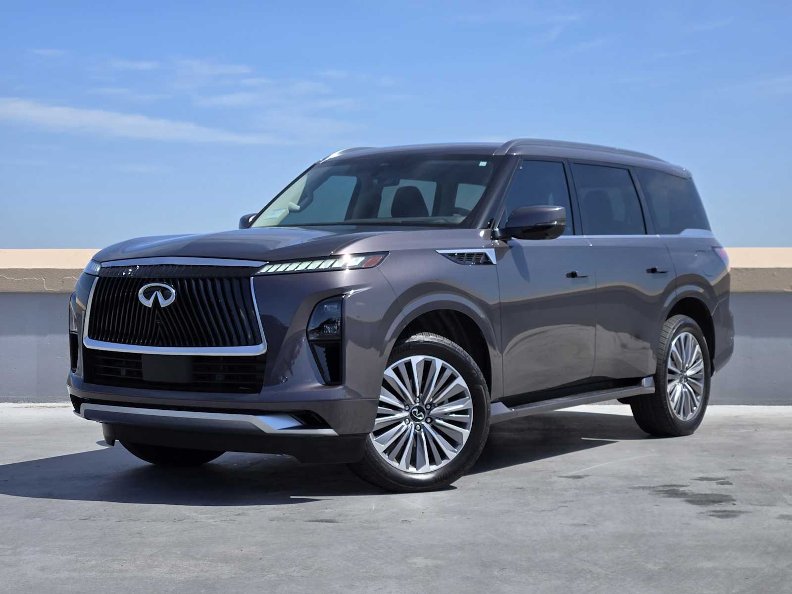 2025 INFINITI QX80 LUXE 2WD