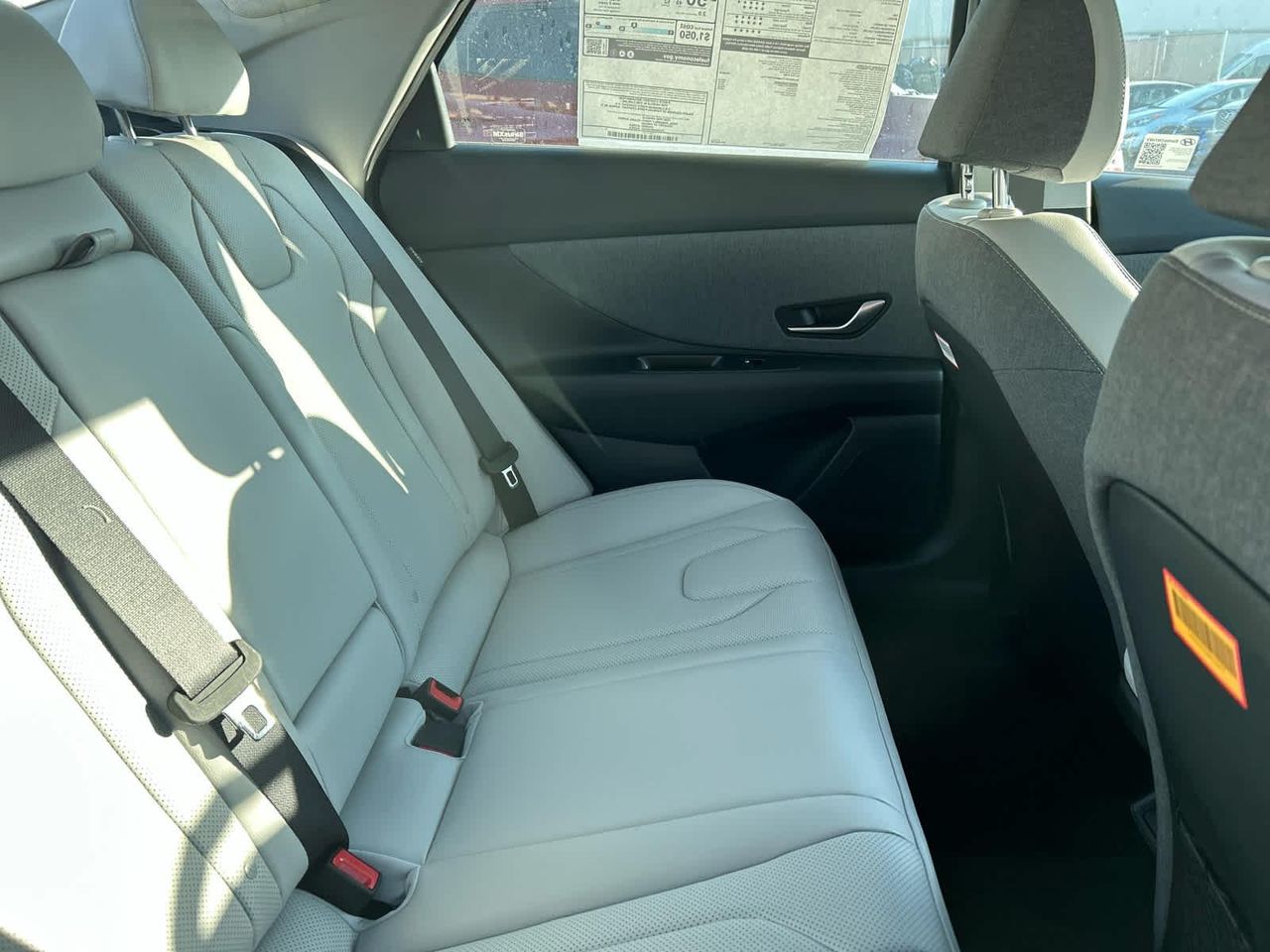 2025 Hyundai Elantra Hybrid Limited photo 14