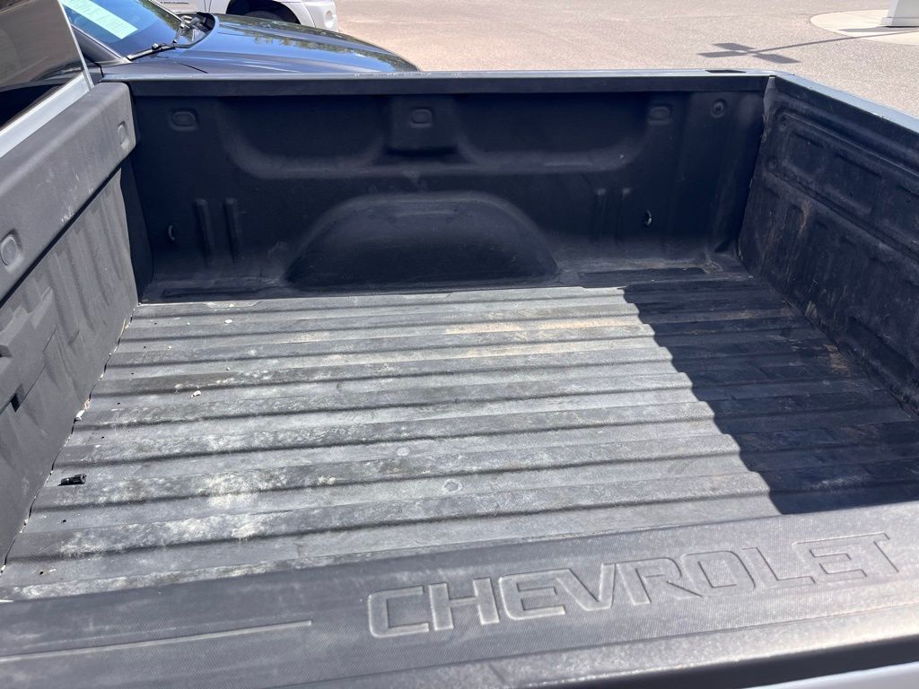 2018 Chevrolet Silverado 1500 LT photo 14