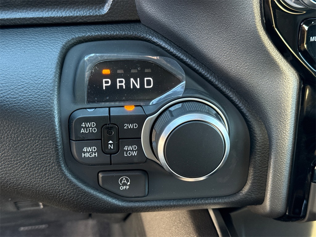 2025 Ram 1500 Big Horn Lone Star photo 27