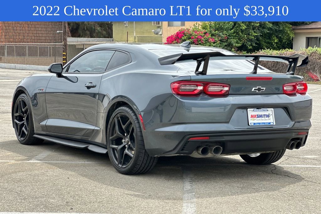 2022 Chevrolet Camaro LT1 photo 6