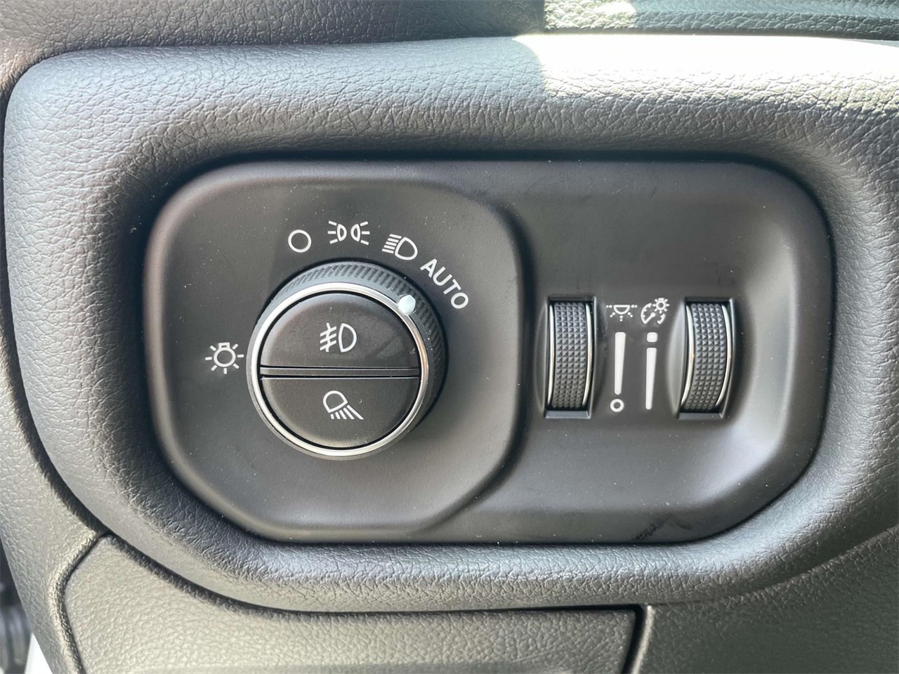 2025 Ram 1500 Big Horn Lone Star photo 9