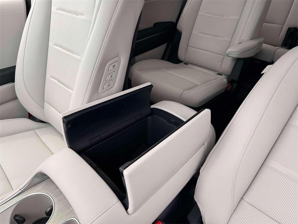 2026 Hyundai Palisade Calligraphy photo 18