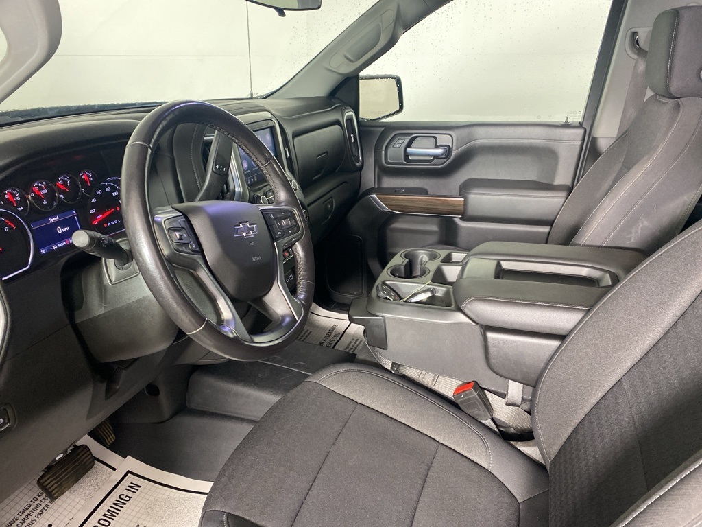 2021 Chevrolet Silverado 1500 RST photo 10