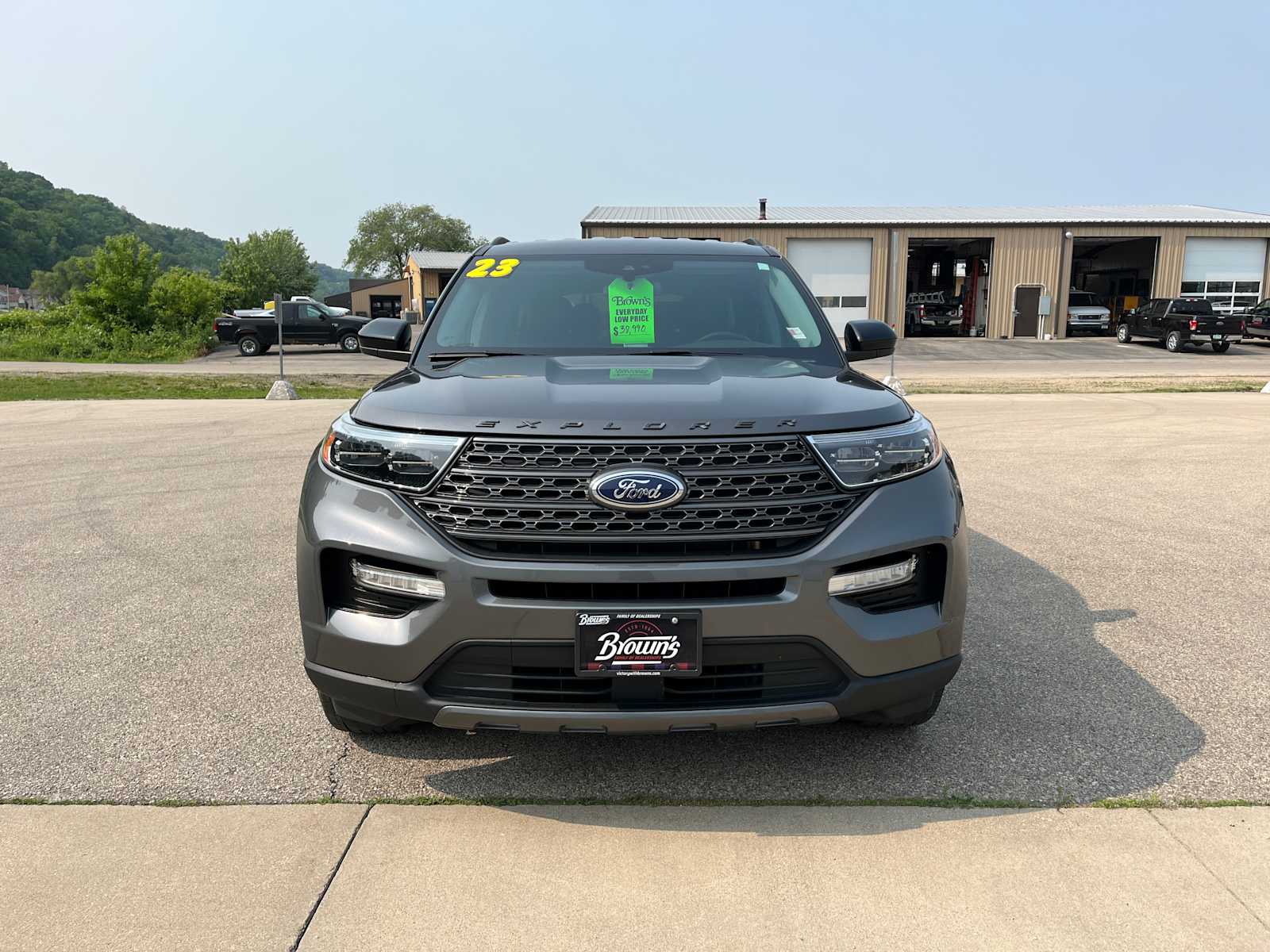 2023 Ford Explorer XLT photo 7