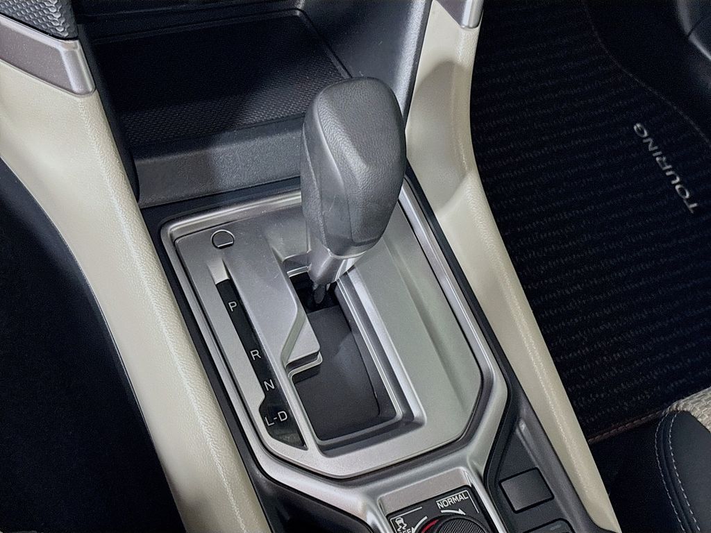 2021 Subaru Forester Premium photo 17