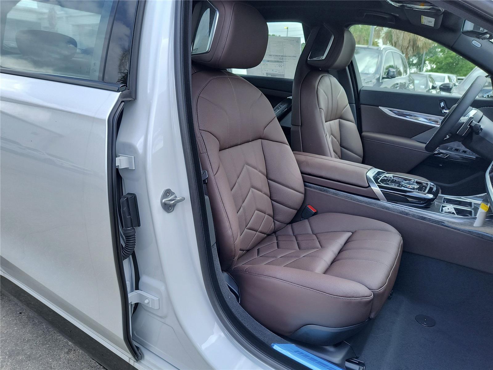 2025 Bmw 760i xDrive photo 11