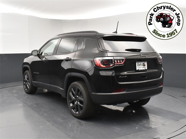 2026 Jeep Compass Limited photo 4