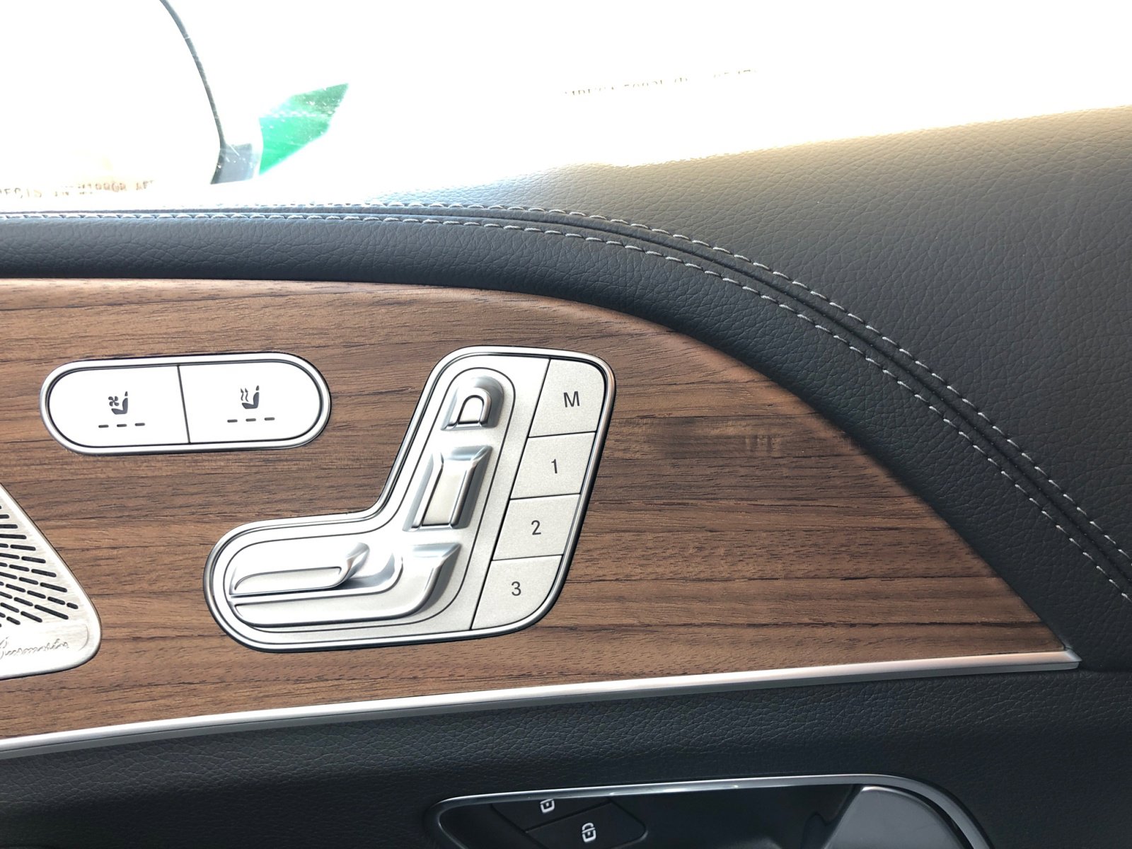 2025 Mercedes Benz GLS 450 4MATIC photo 20