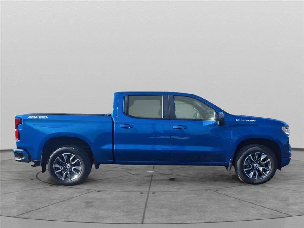 2022 Chevrolet Silverado 1500 RST photo 3