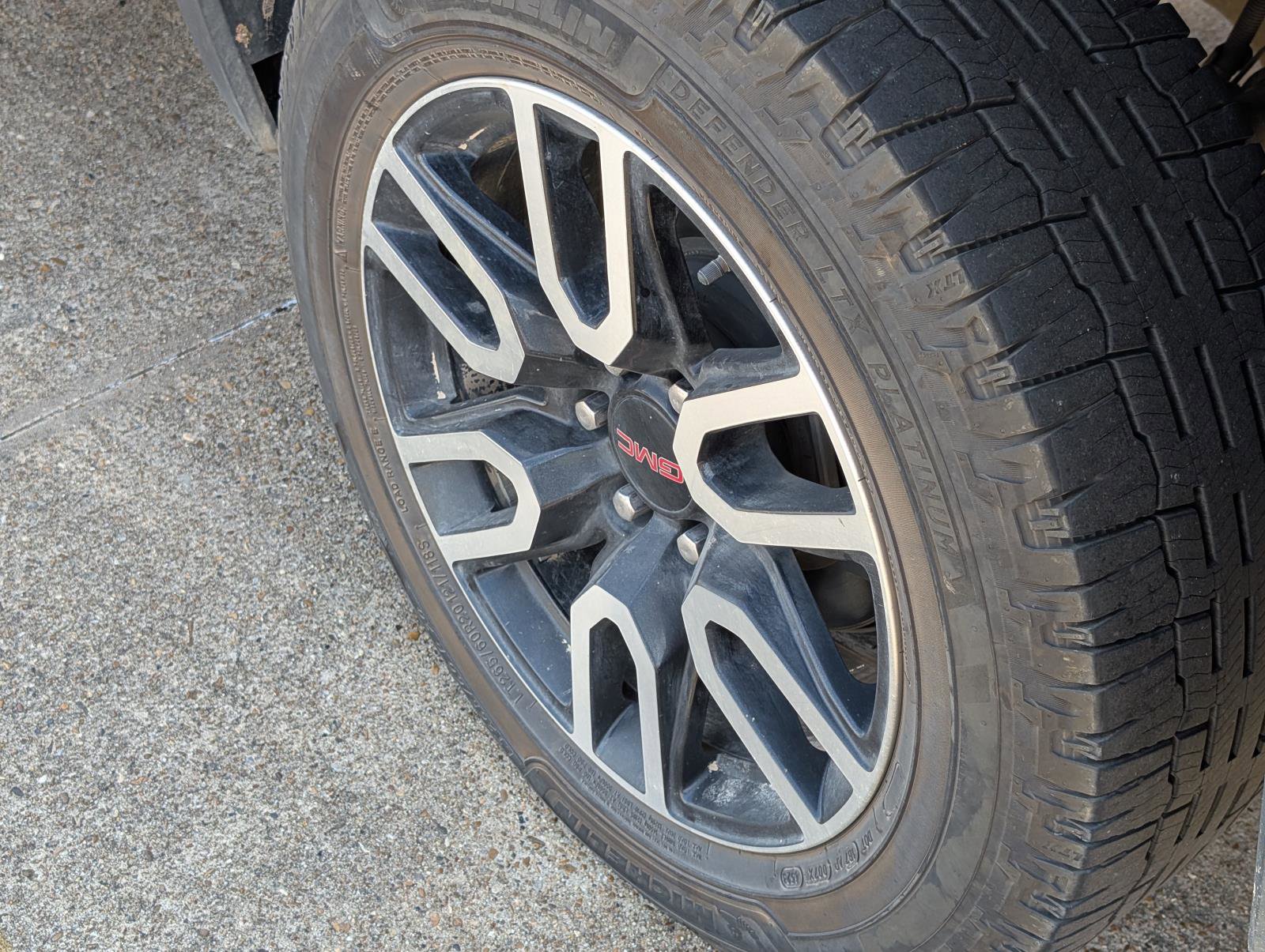 2021 Gmc Sierra 1500 AT4 photo 3