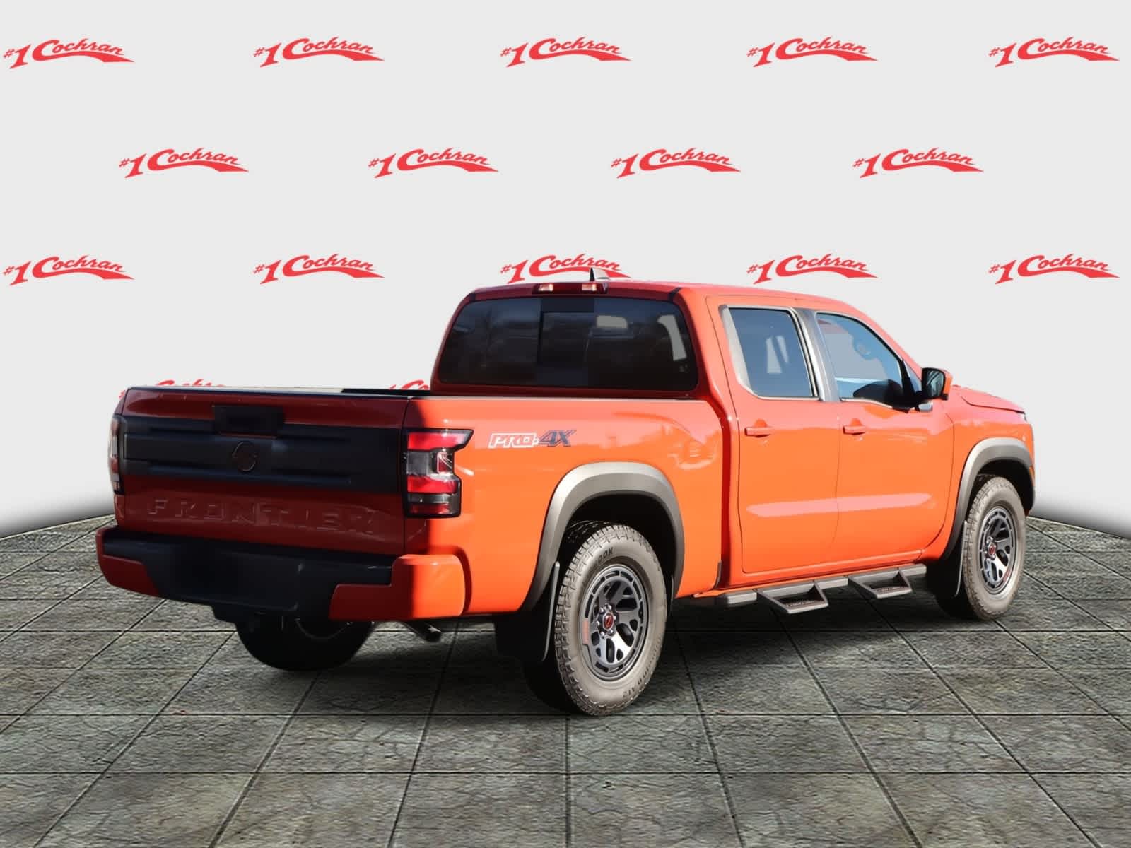 2025 Nissan Frontier PRO-4X photo 2