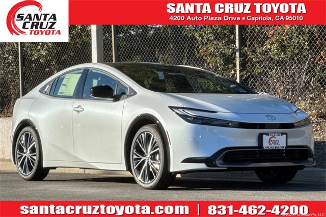 2026 Toyota Prius Limited's photo