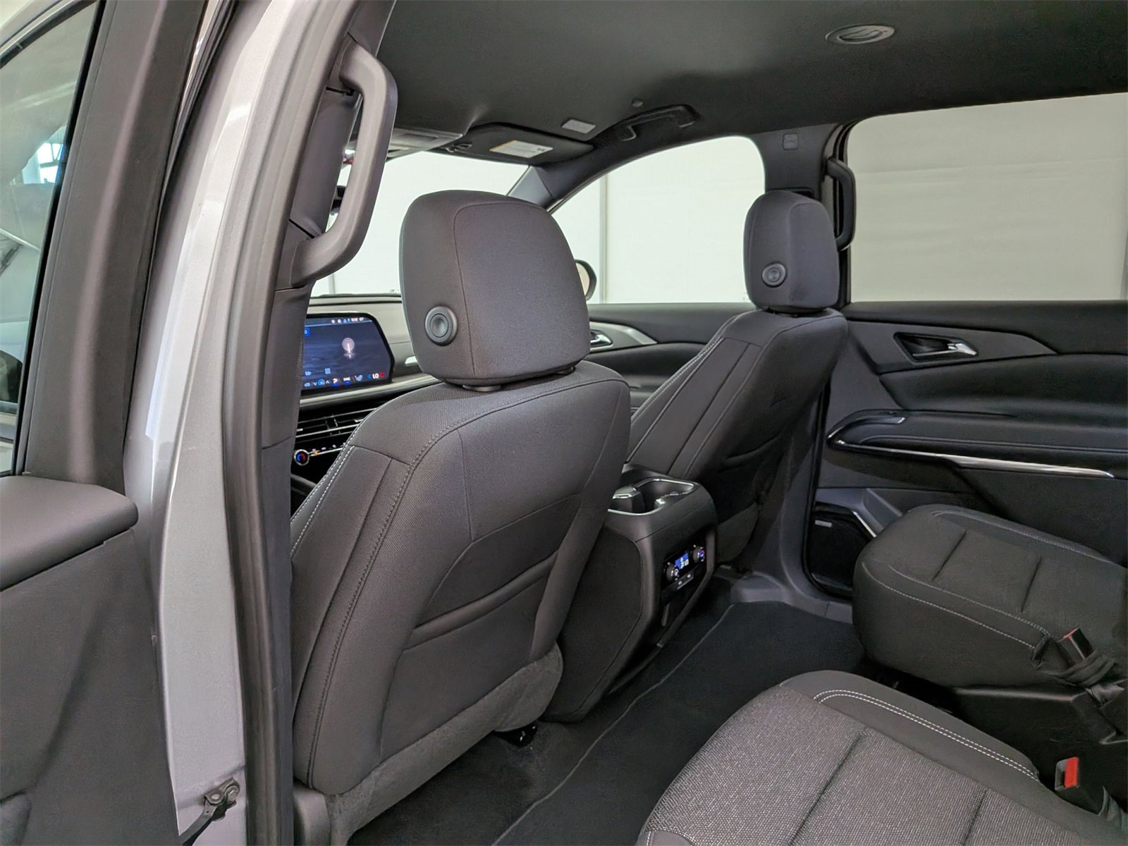 2026 Chevrolet Traverse photo 17