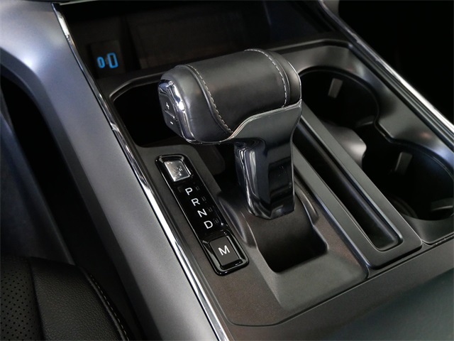 2022 Ford F-150 Lariat photo 19