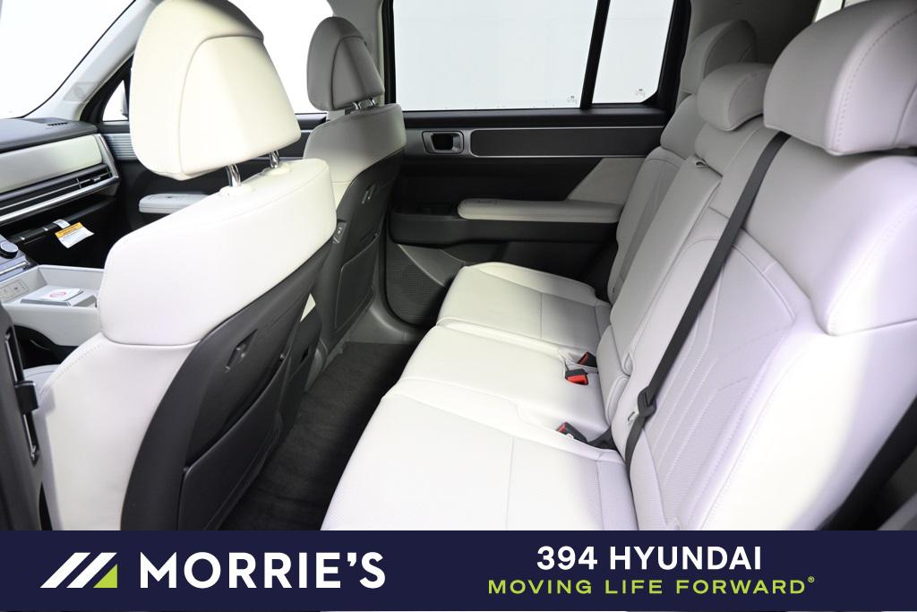 2026 Hyundai Santa Fe SEL photo 18