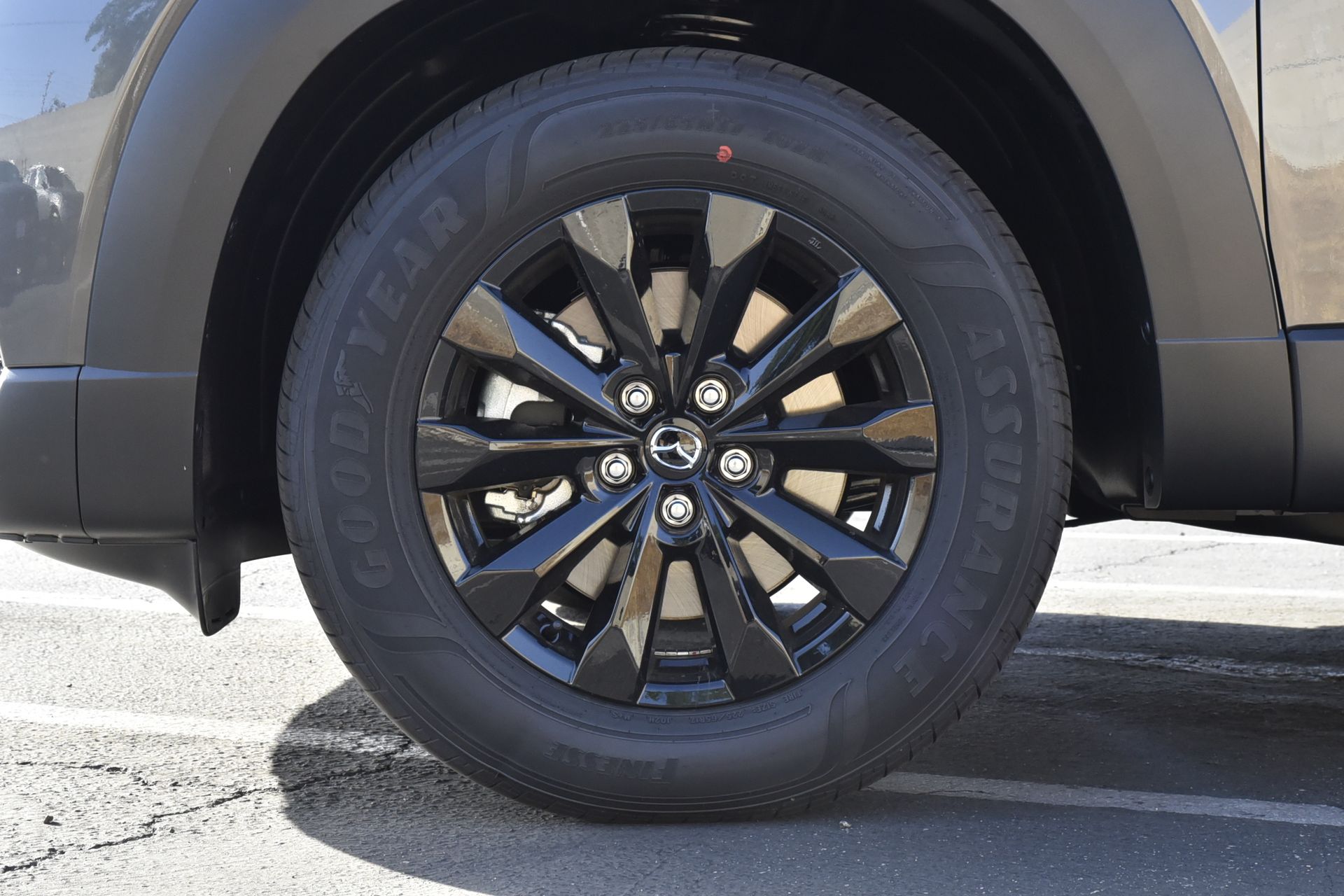 2025 Mazda CX-50 2.5 S Preferred photo 2