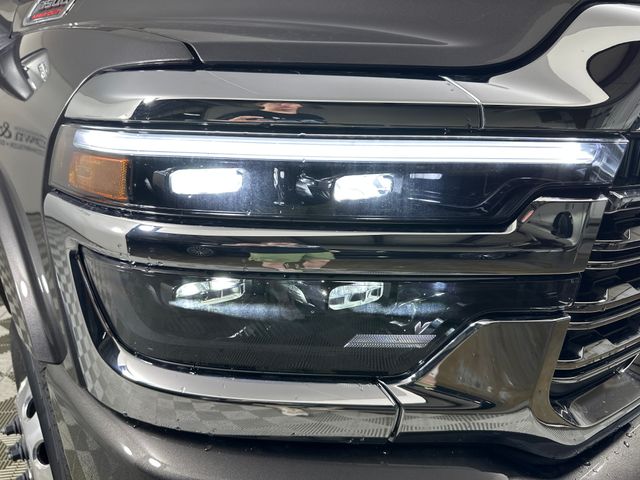 2025 Ram 3500 Limited photo 4