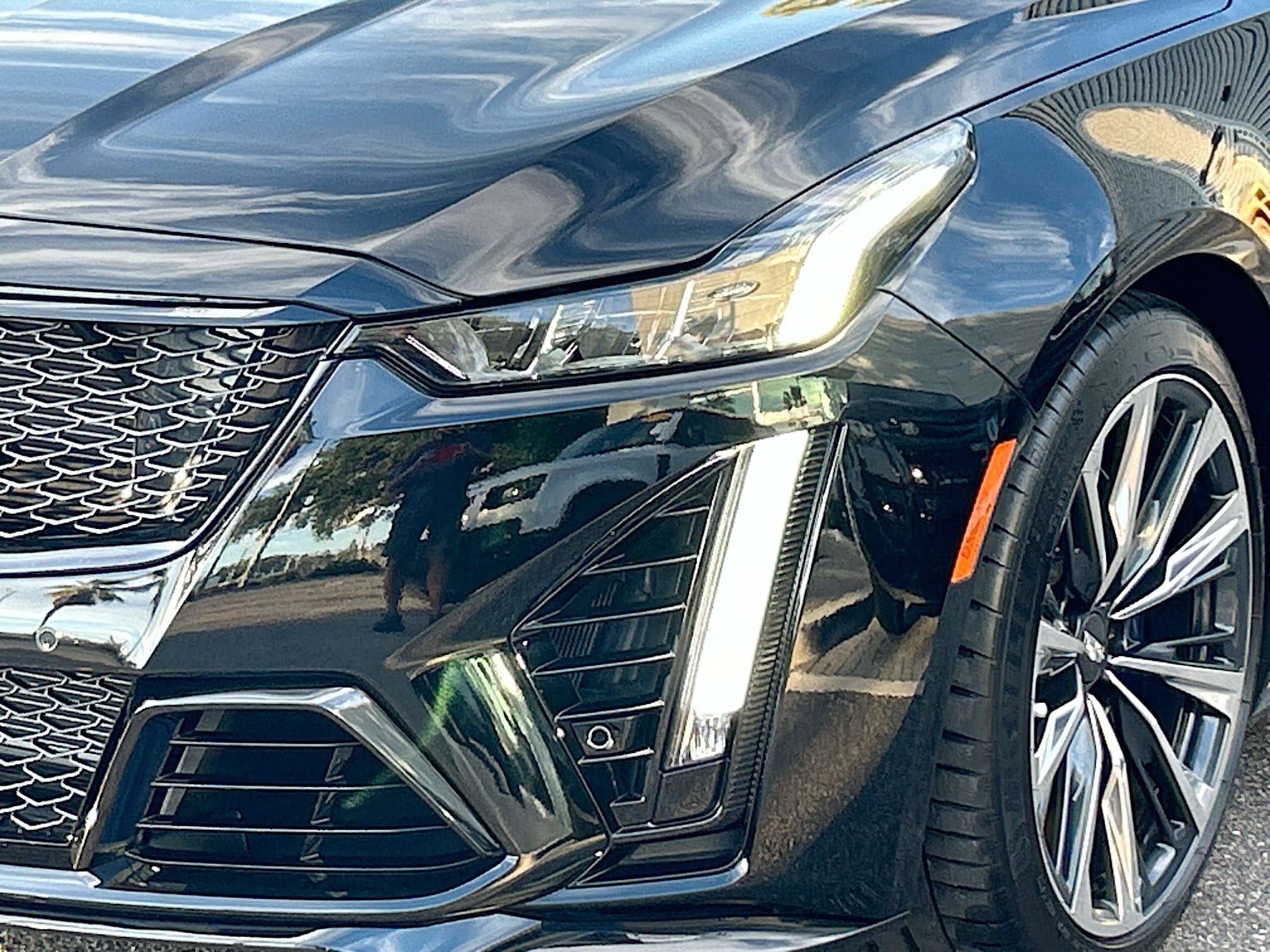 2024 Cadillac CT5 photo 6
