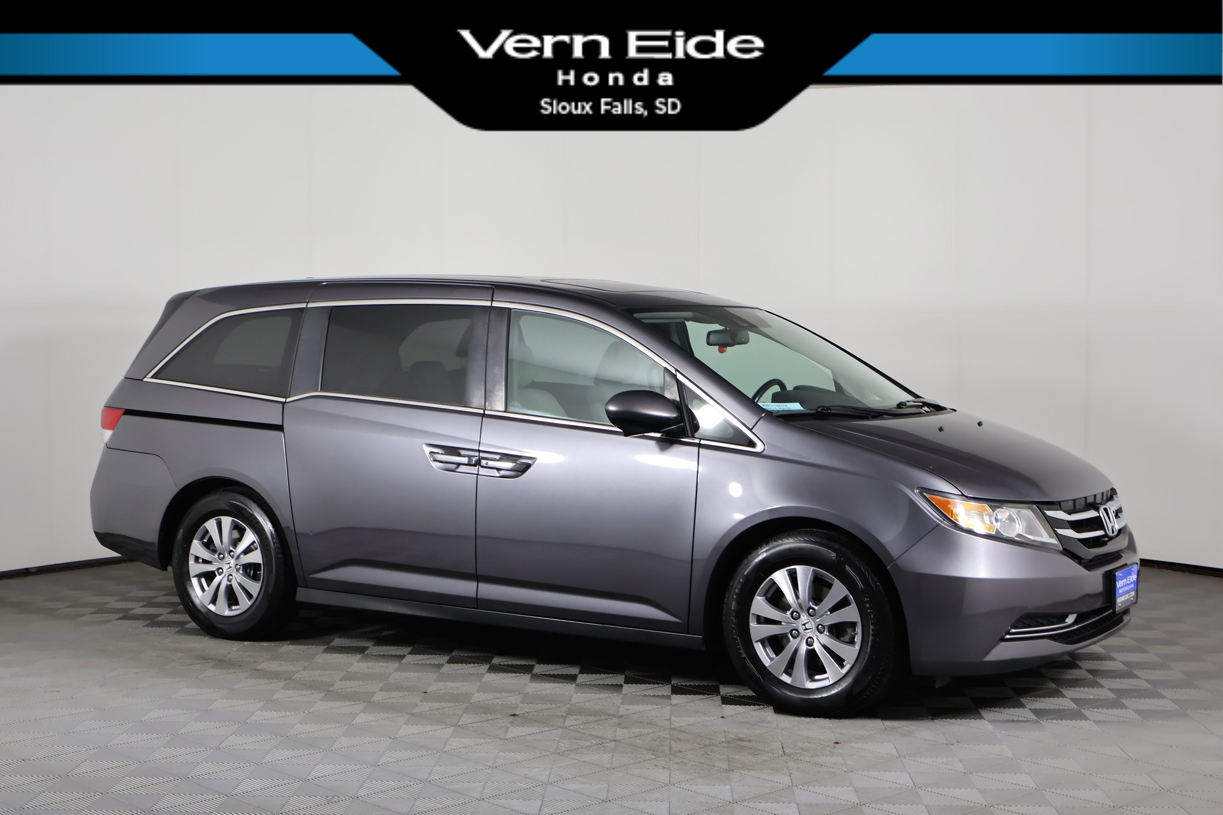 2016 Honda Odyssey EX-L's photo
