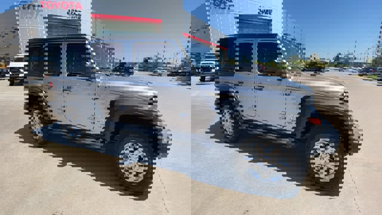 Used 2021 Jeep Wrangler Unlimited Sport S with VIN 1C4HJXDG3MW502245 for sale in Kansas City