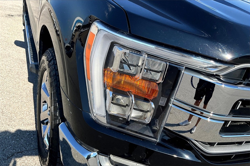 2021 Ford F-150 Lariat photo 31