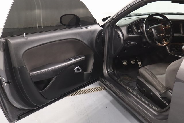 2022 Dodge Challenger R/T photo 9