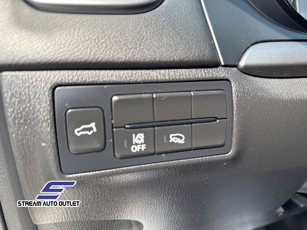2023 Mazda CX-9 Touring photo 26