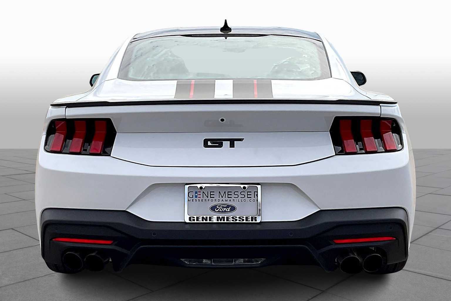 2025 Ford Mustang GT photo 4