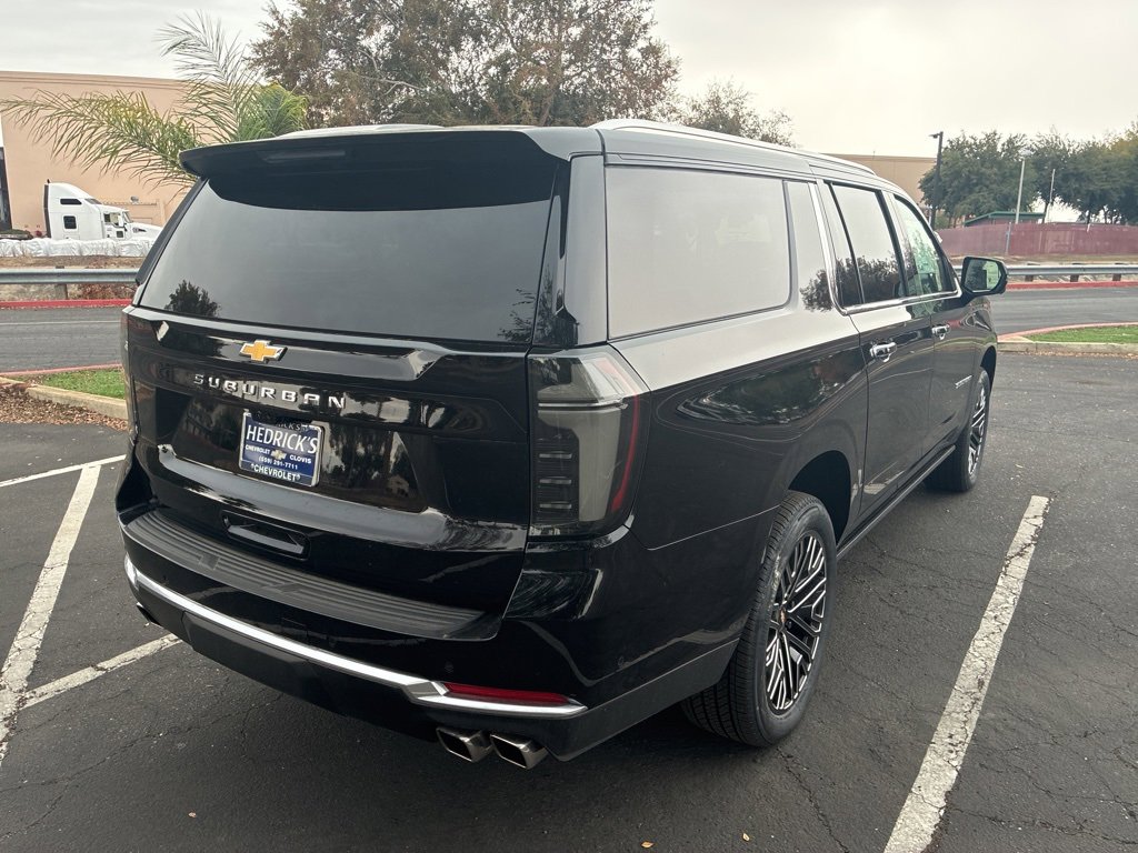 2026 Chevrolet Suburban High Country photo 2