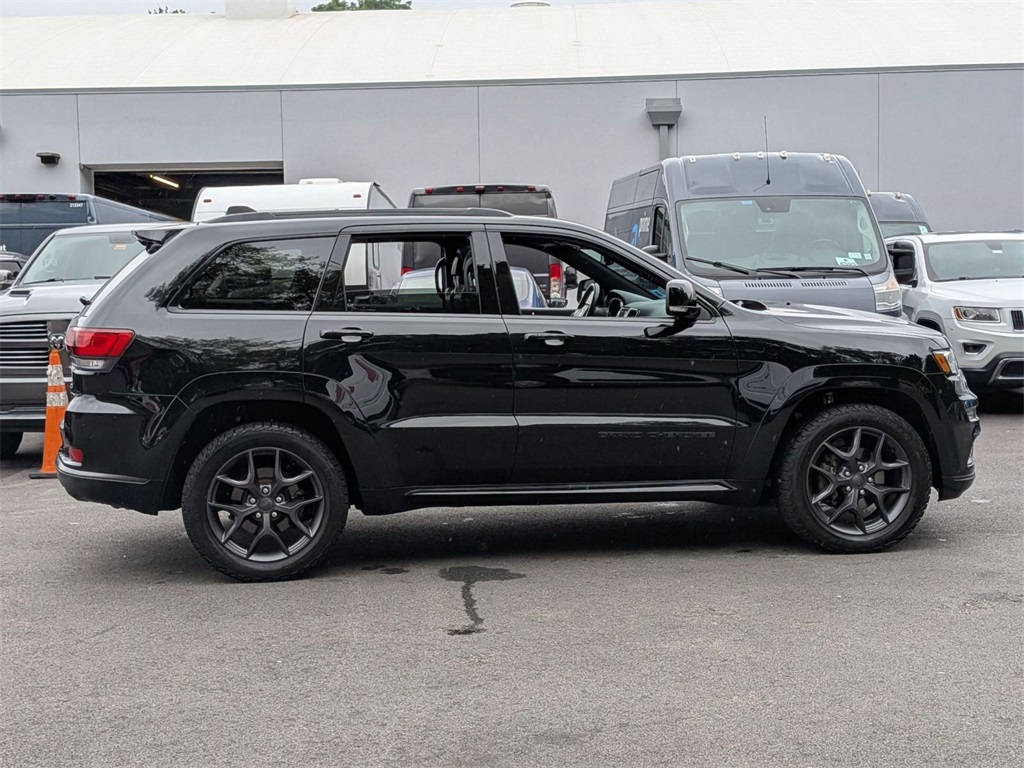 2019 Jeep Grand Cherokee Limited X photo 2