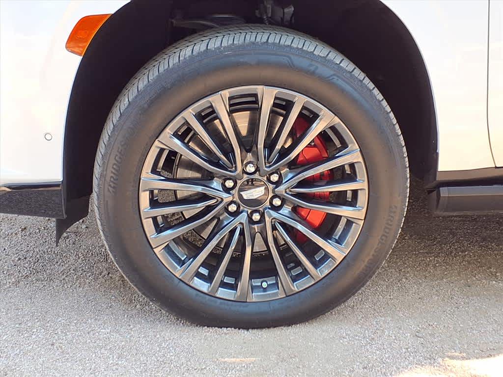 2024 Cadillac Escalade ESV V-Series photo 9