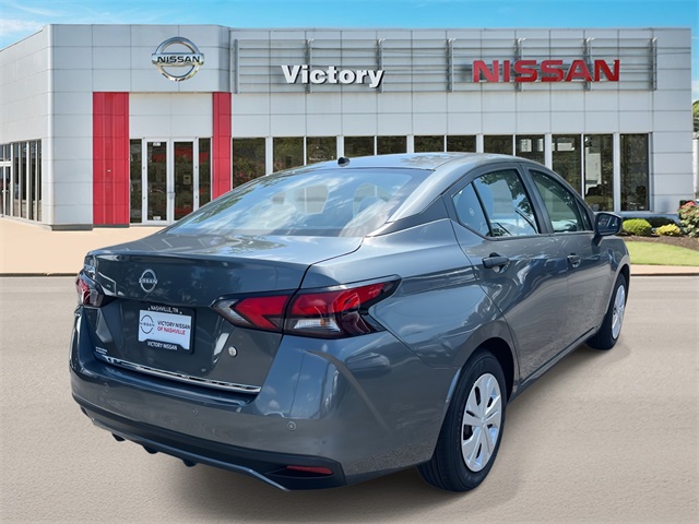 2025 Nissan Versa 1.6 S photo 3