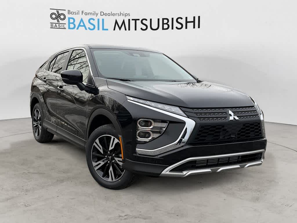2026 Mitsubishi Eclipse Cross SE's photo