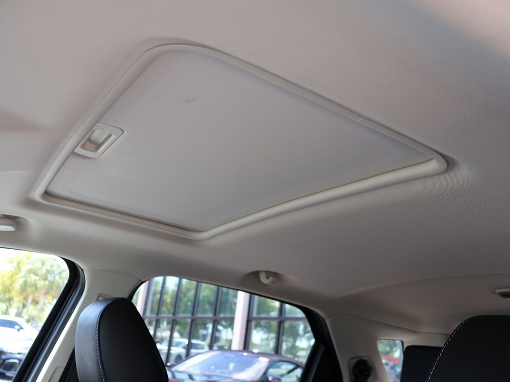 2021 Ford EcoSport Titanium photo 14