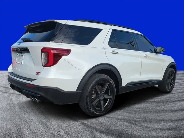 2020 Ford Explorer ST photo 2