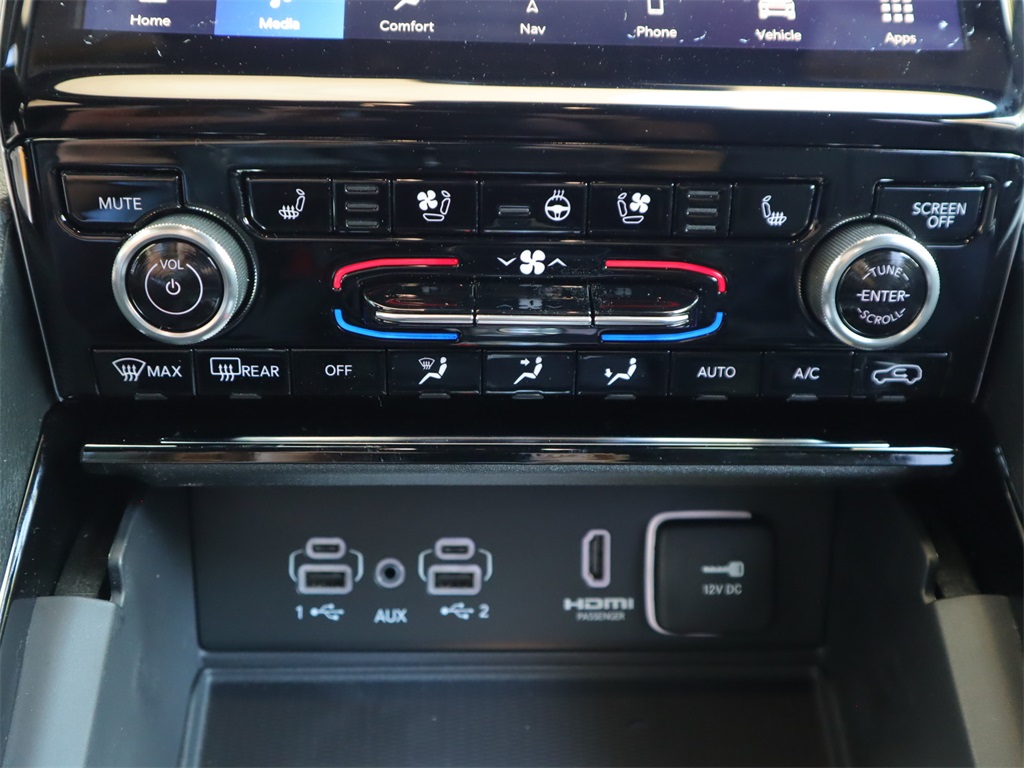 2023 Jeep Grand Cherokee Overland photo 15