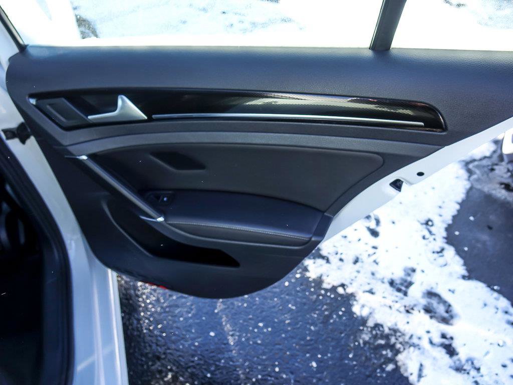 2015 VOLKSWAGEN GOLF - Image 24