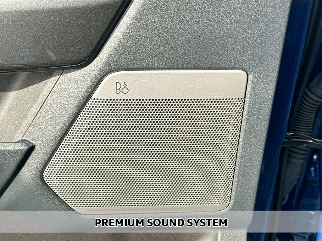 2022 Ford F-150 XLT photo 2