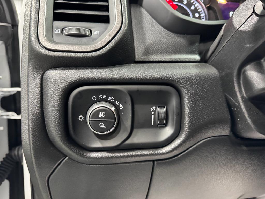 2025 Ram 2500 Tradesman photo 18