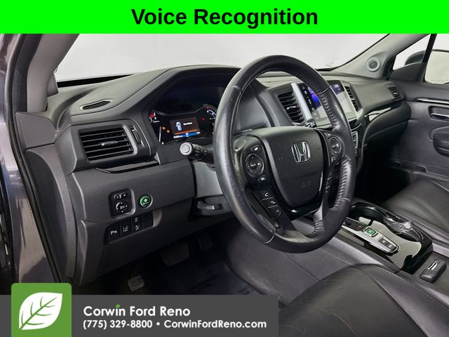 2017 Honda Pilot Touring photo 9