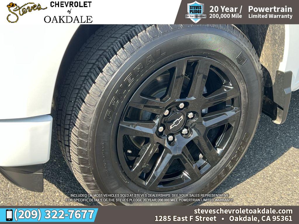 2025 Chevrolet Silverado 1500 Custom photo 32
