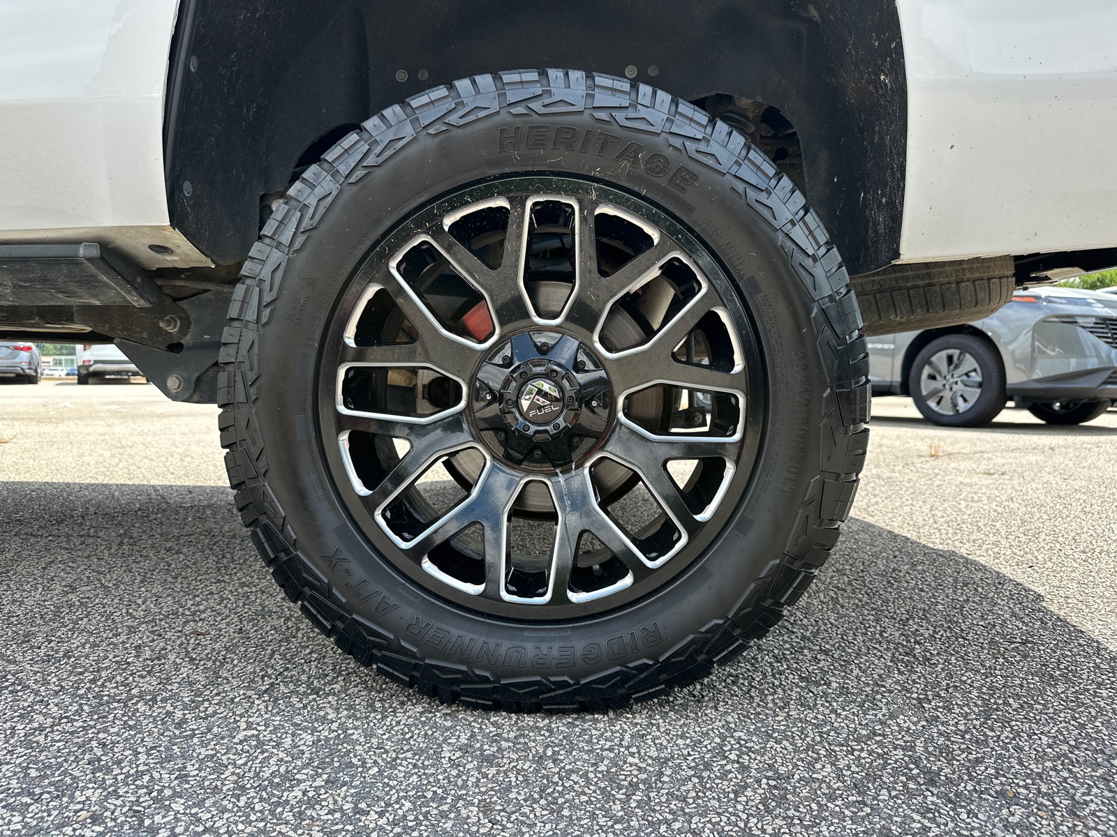 2019 Chevrolet Tahoe LT photo 19